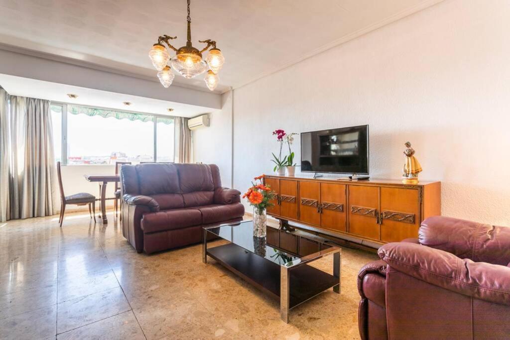 Apartamento Estilo Vintage Apartment บาเลนเซีย ภายนอก รูปภาพ